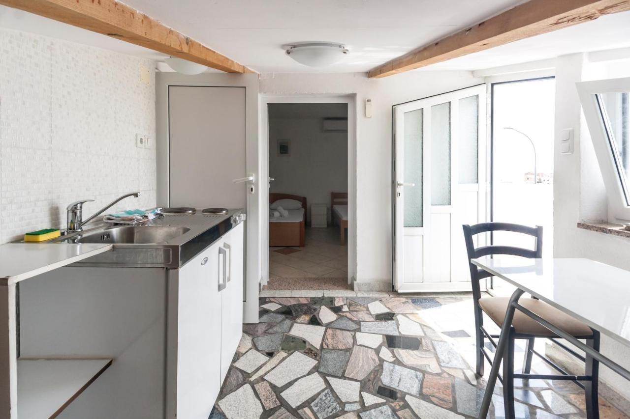 Apartments & Rooms Strcic Petra Krk Town Εξωτερικό φωτογραφία