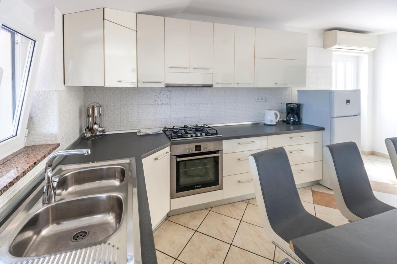 Apartments & Rooms Strcic Petra Krk Town Εξωτερικό φωτογραφία