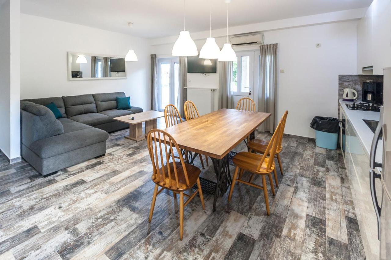 Apartments & Rooms Strcic Petra Krk Town Εξωτερικό φωτογραφία