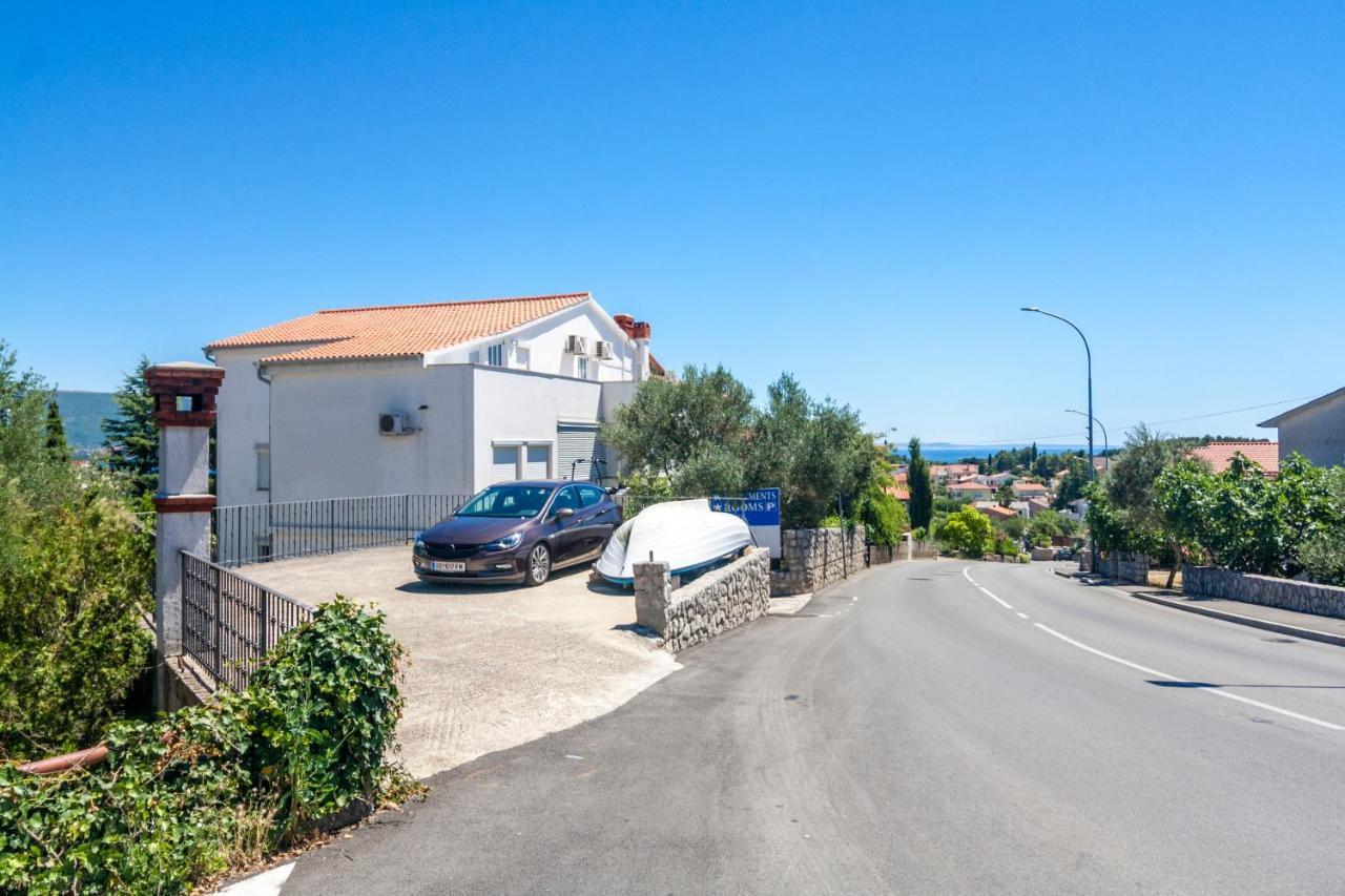Apartments & Rooms Strcic Petra Krk Town Εξωτερικό φωτογραφία